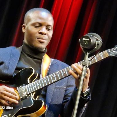 411411335 339178558831186 2577460273780673353 N